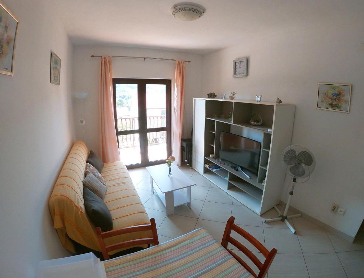 Apartmani Roic Stari Grad Kültér fotó